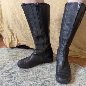 Keen Leather Boots
